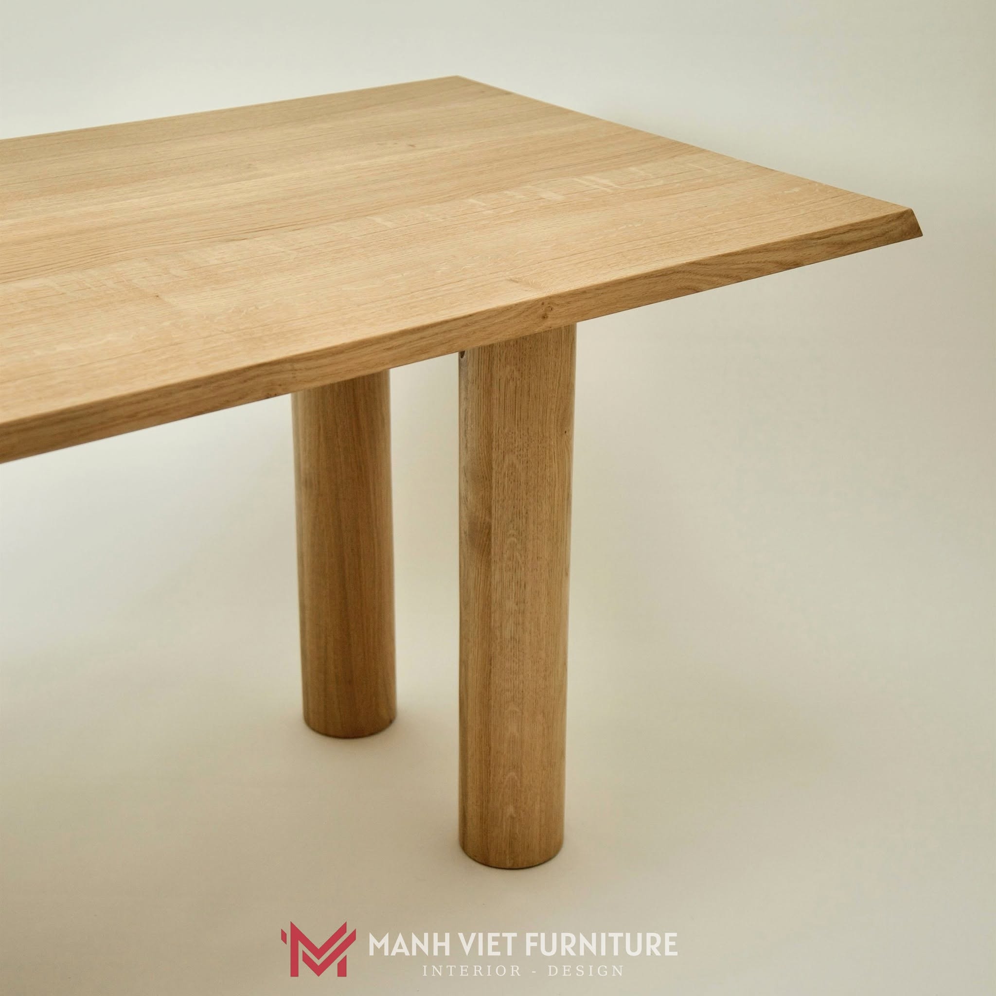 Martello Dining Table