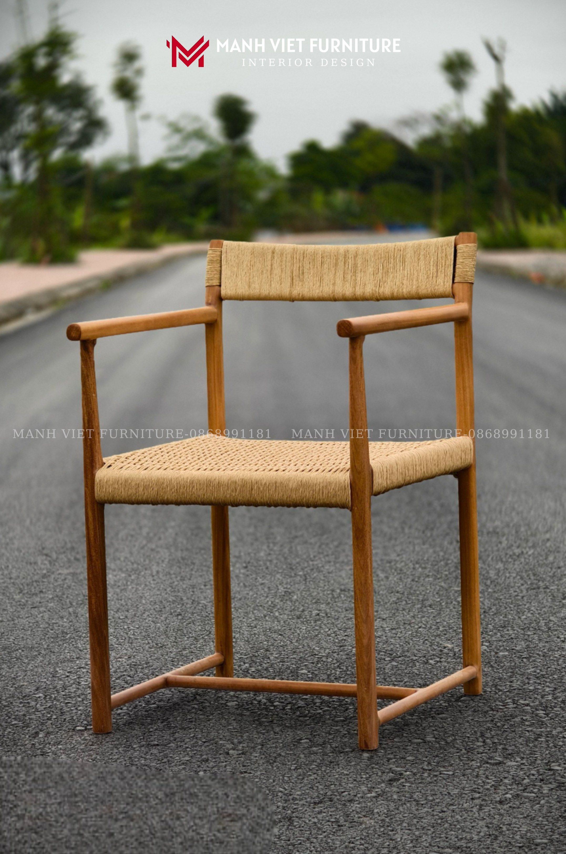 Minh Chair