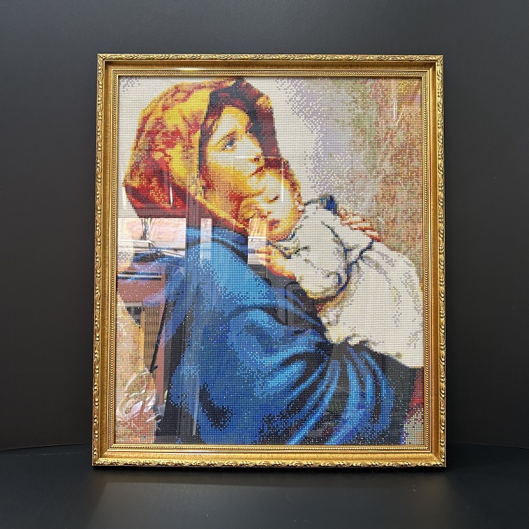 ĐÓNG KHUNG TRANH THÊU CHỮ THẬP VÀ TRANH ĐÍNH ĐÁ