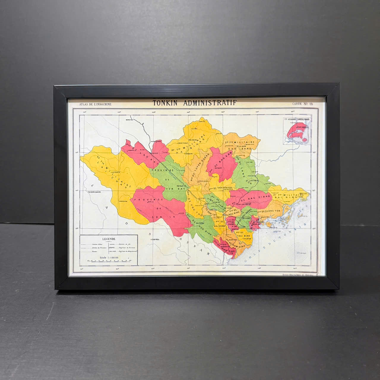 Khung Bản Đồ Đen 251BL