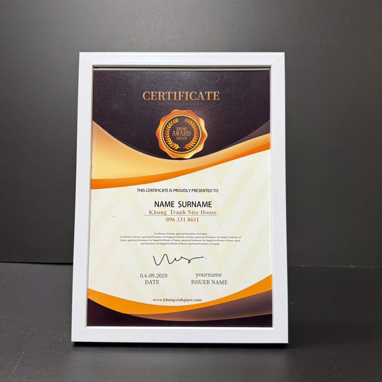 Khung Bằng Khen Màu Trắng 251W