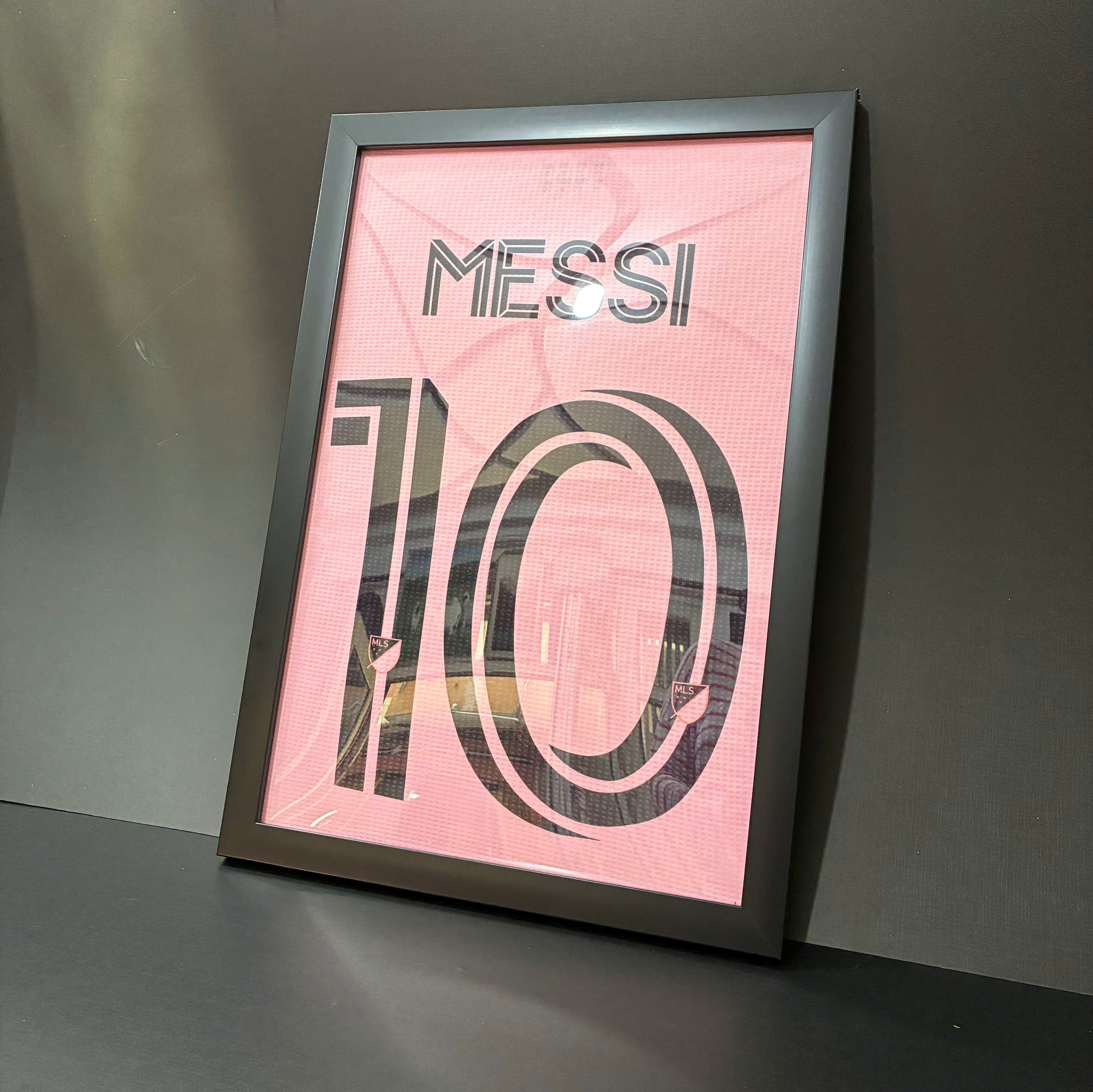 Khung áo gấp gọn F2D MESSI 10