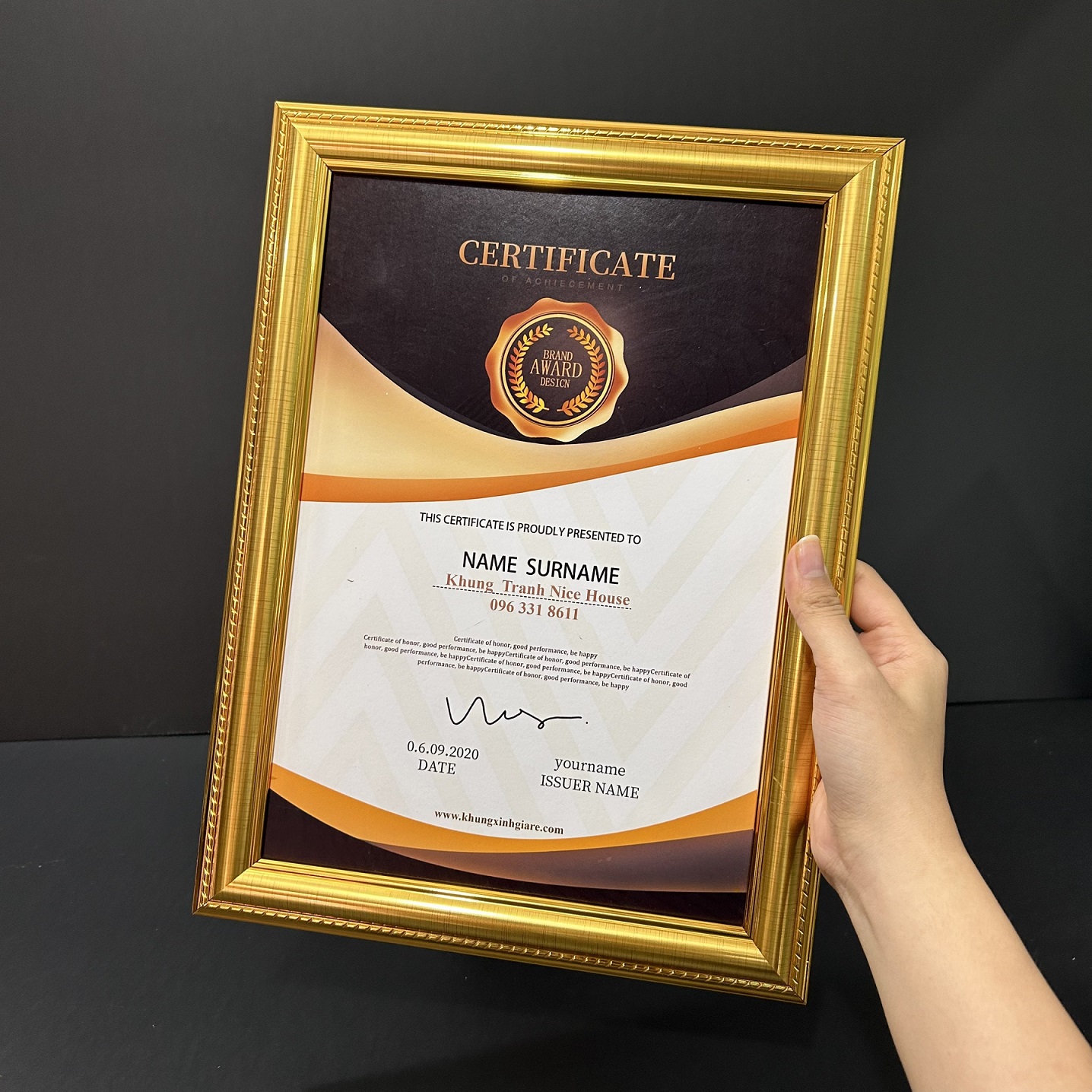 Khung Bằng Khen Đẹp Màu Vàng Nhũ 326V