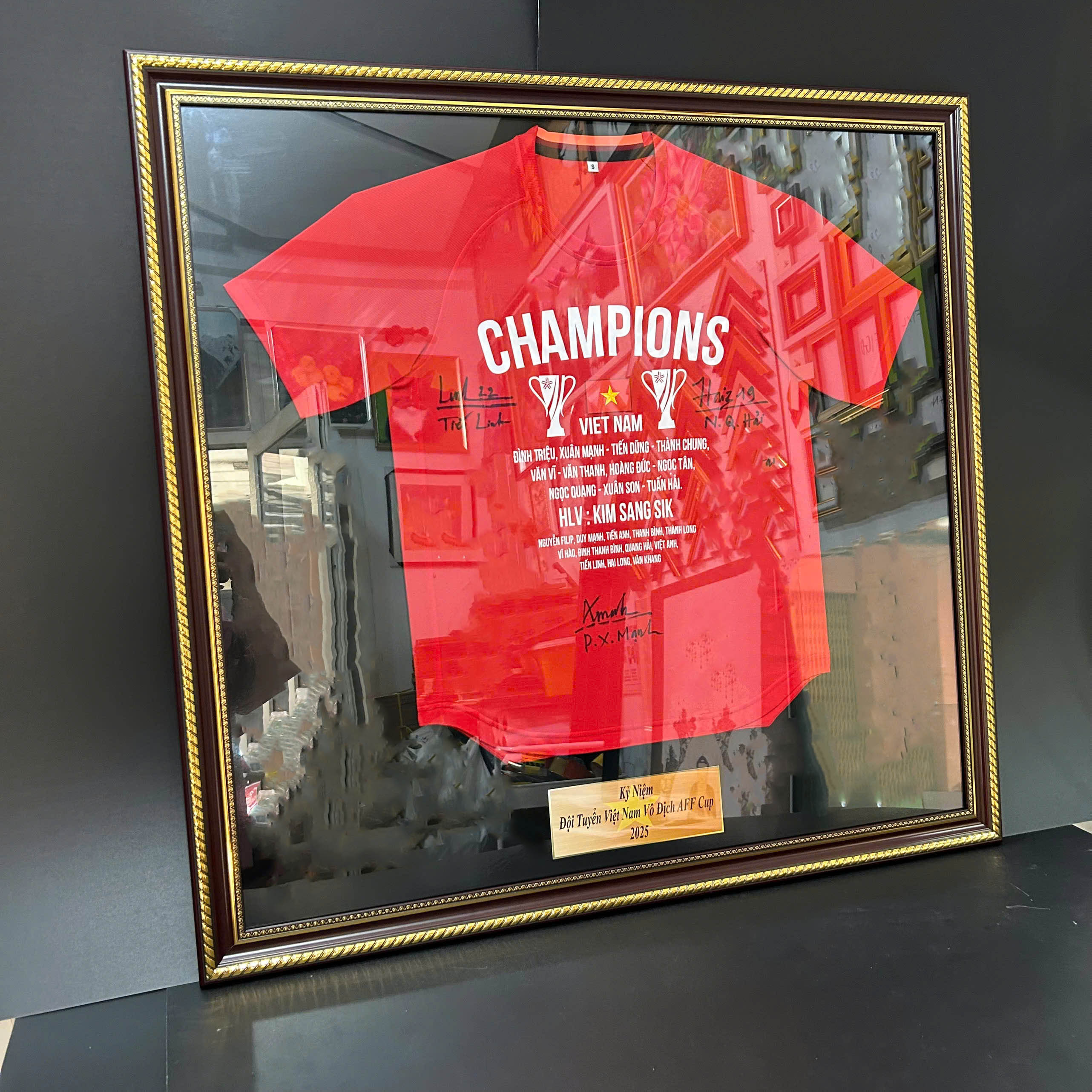 KHUNG ÁO ĐẤU CHAMPIONS 214N