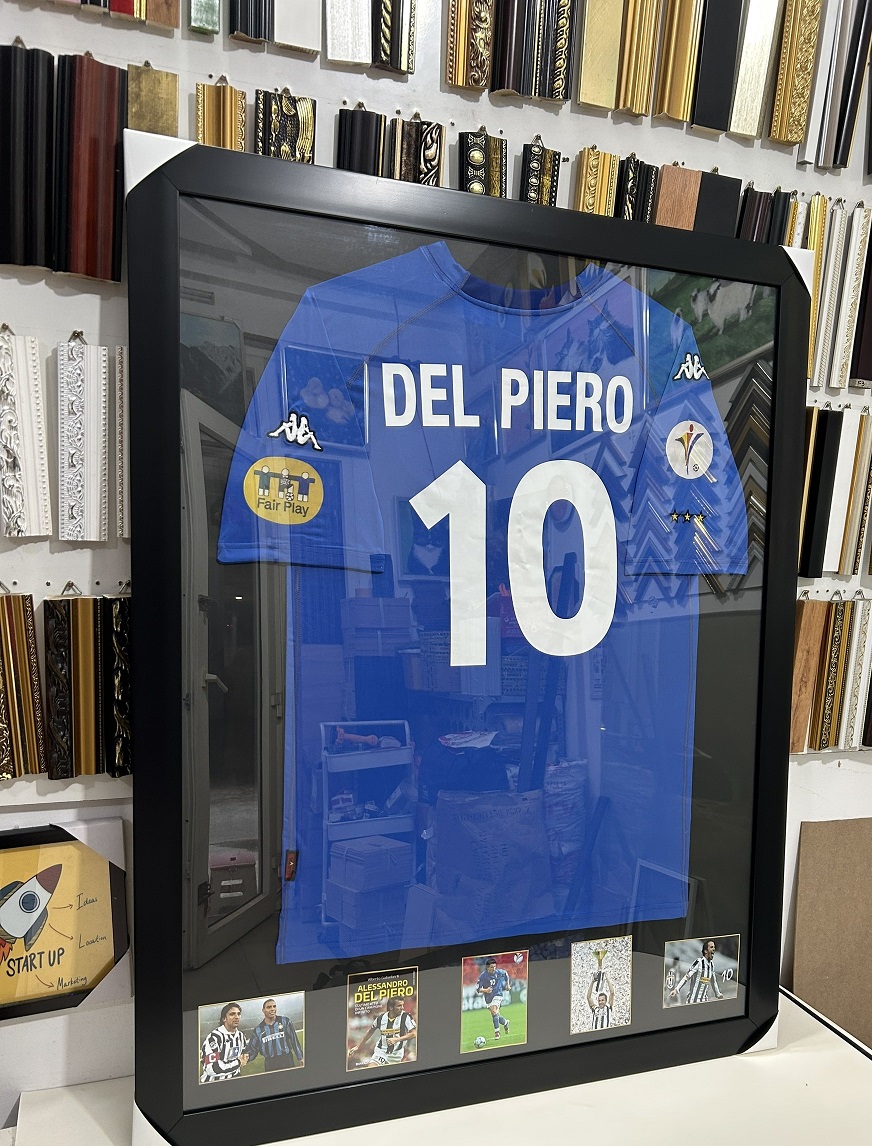 Khung Áo Del Piero 10