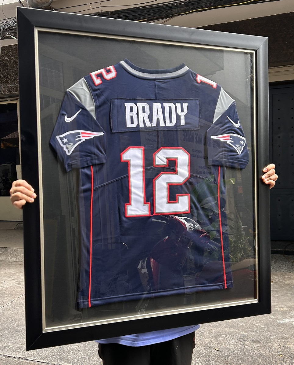 Khung Áo Brady 12