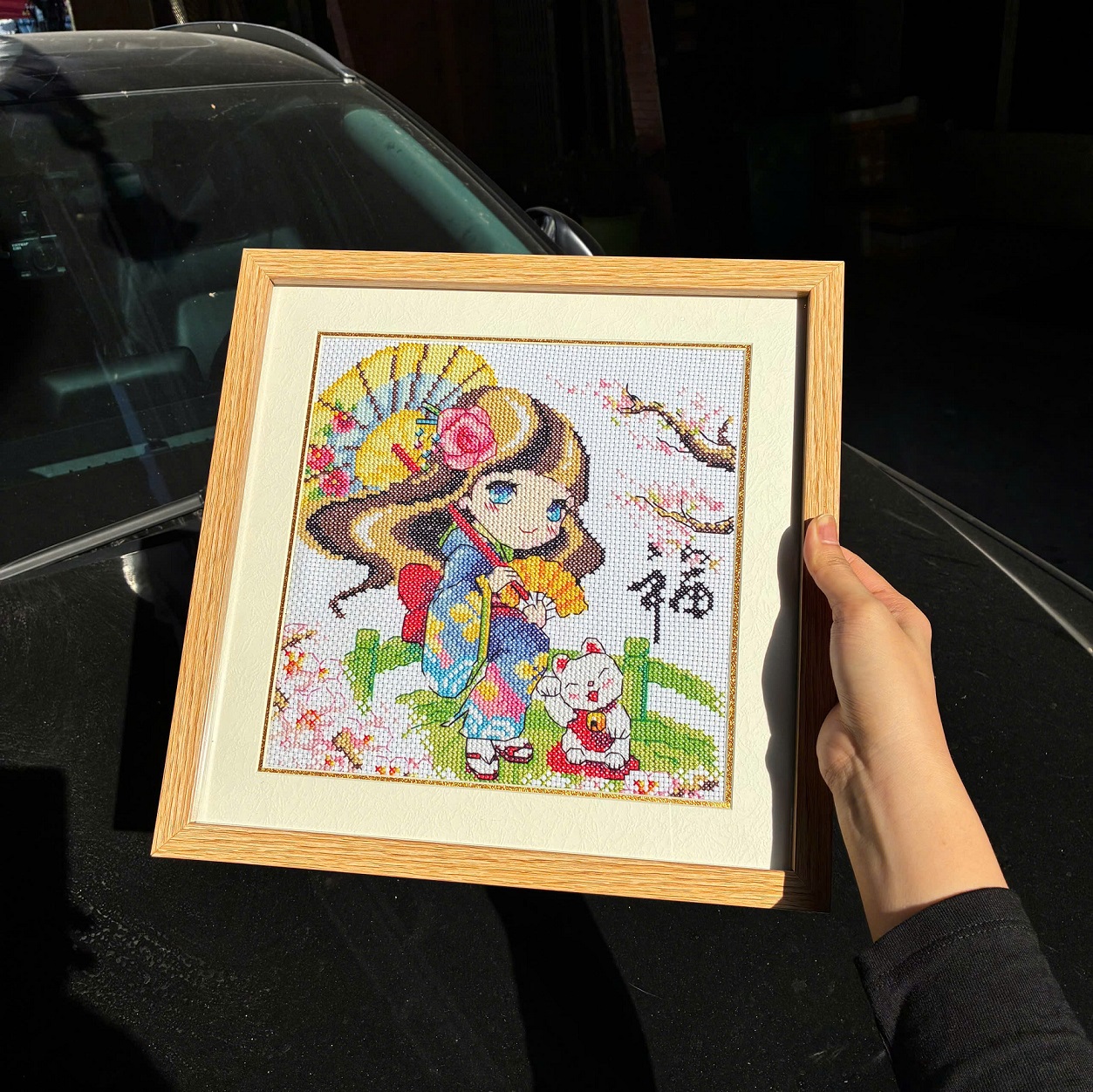 KHUNG VIỀN BO GIẤY XINH XẮN F1GN01