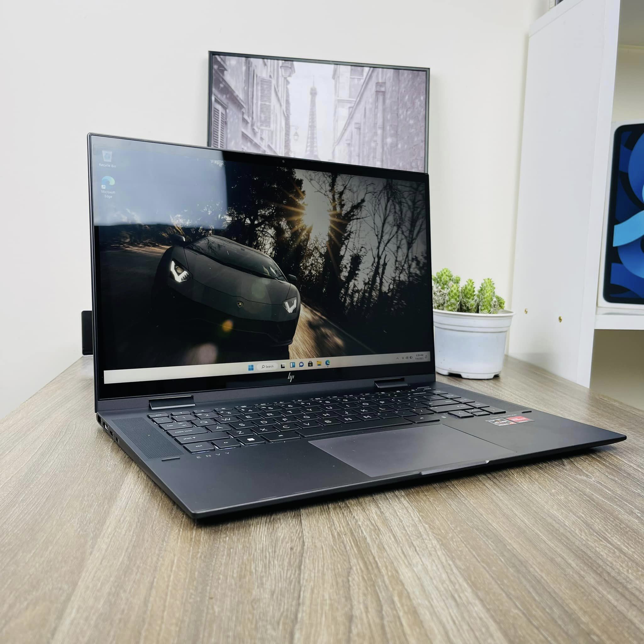 HP Envy X360 R7 - 5825U