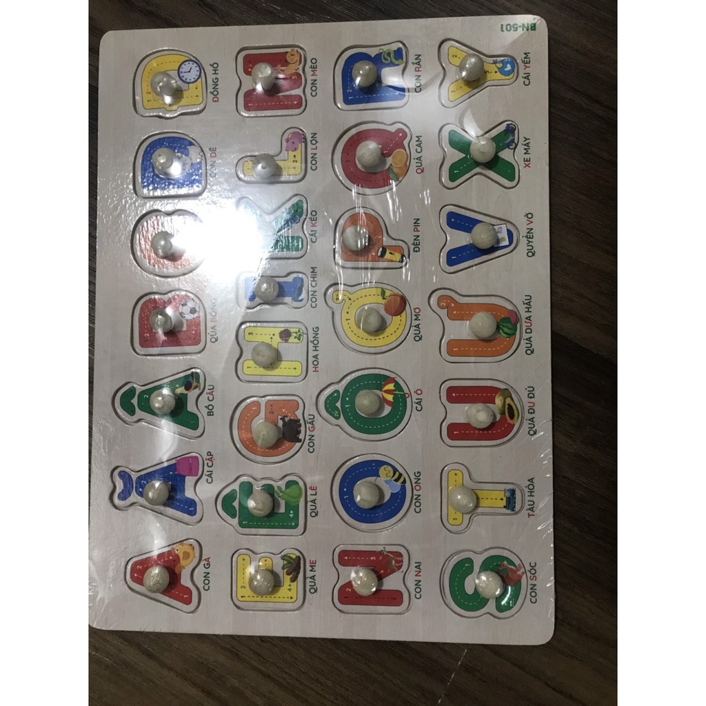 Đồ chơi xếp hình bảng núm gỗ nhiều chủ đề cho bé