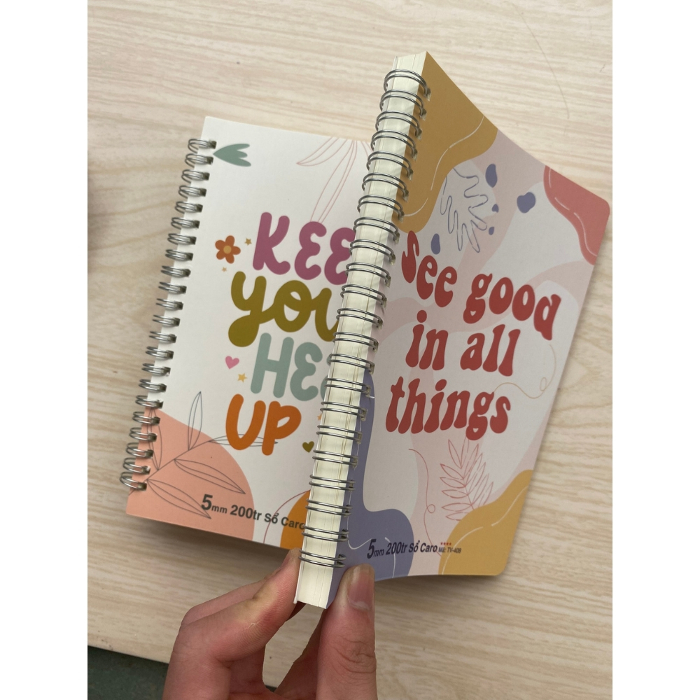 Sổ tay ghi chép lò xo kẻ caro 200 trang khổ A5