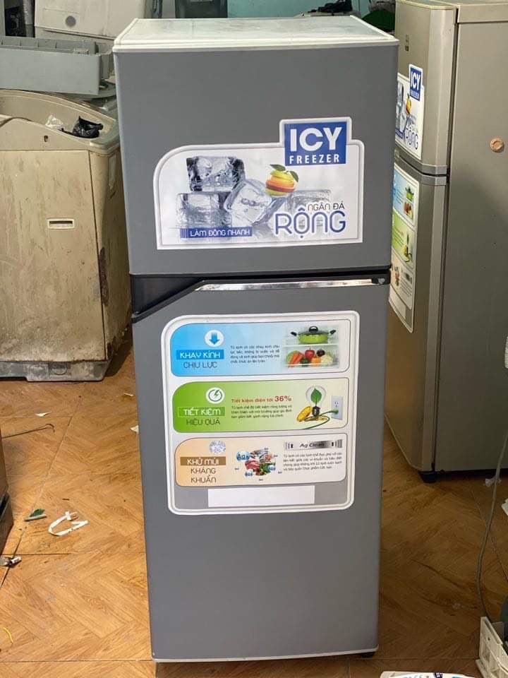 TỦ LẠNH TOSHIBA LƯỚT 145l 85%