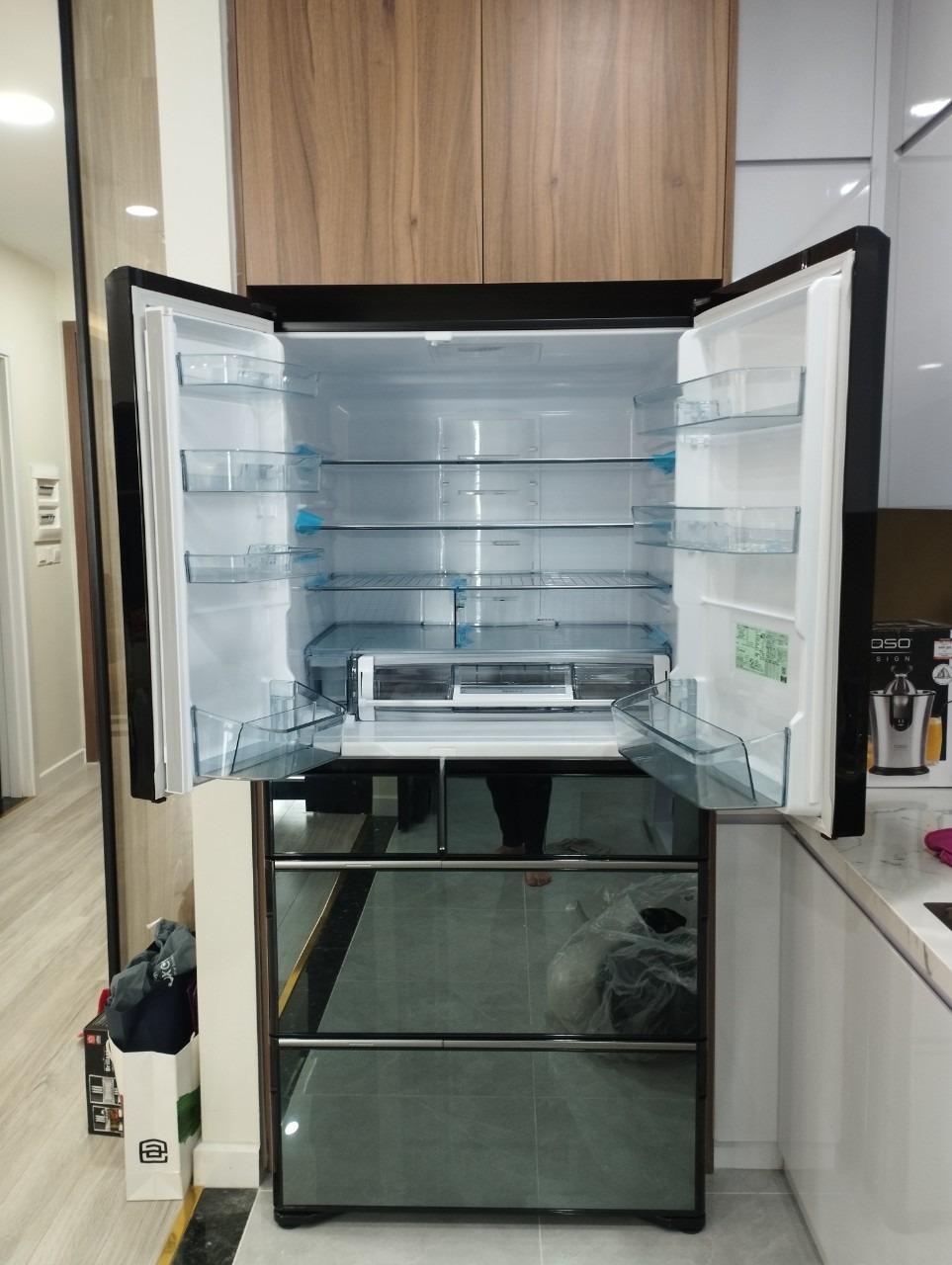 Tủ lạnh Hitachi 735 lít inverter R-WXC74T