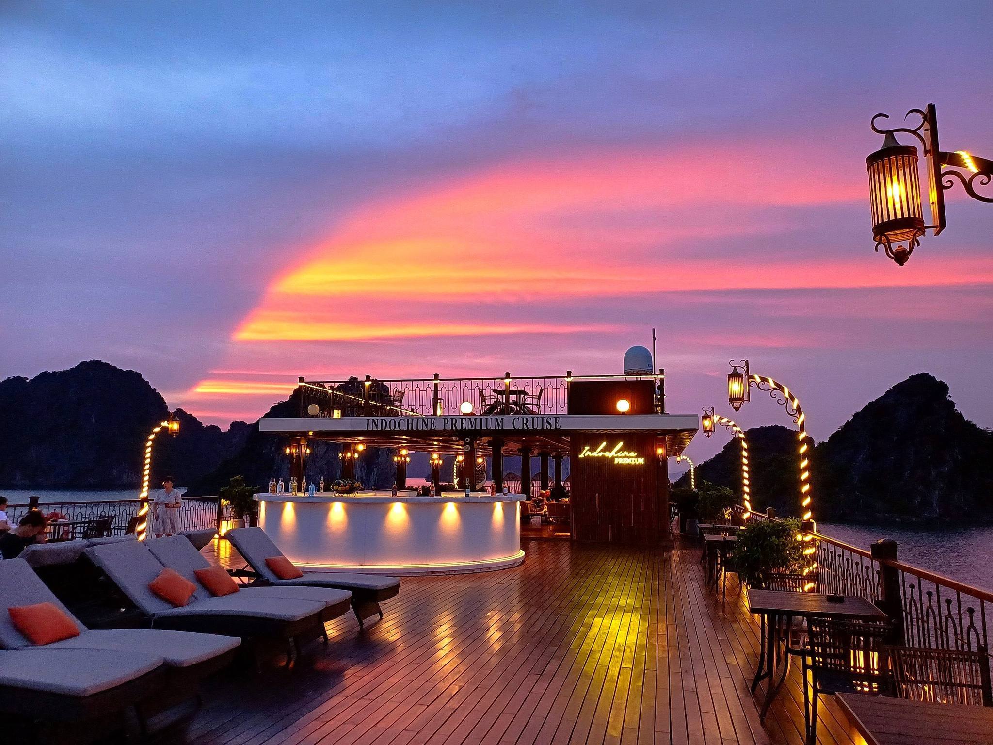 Du Thuyền Indochine Premium