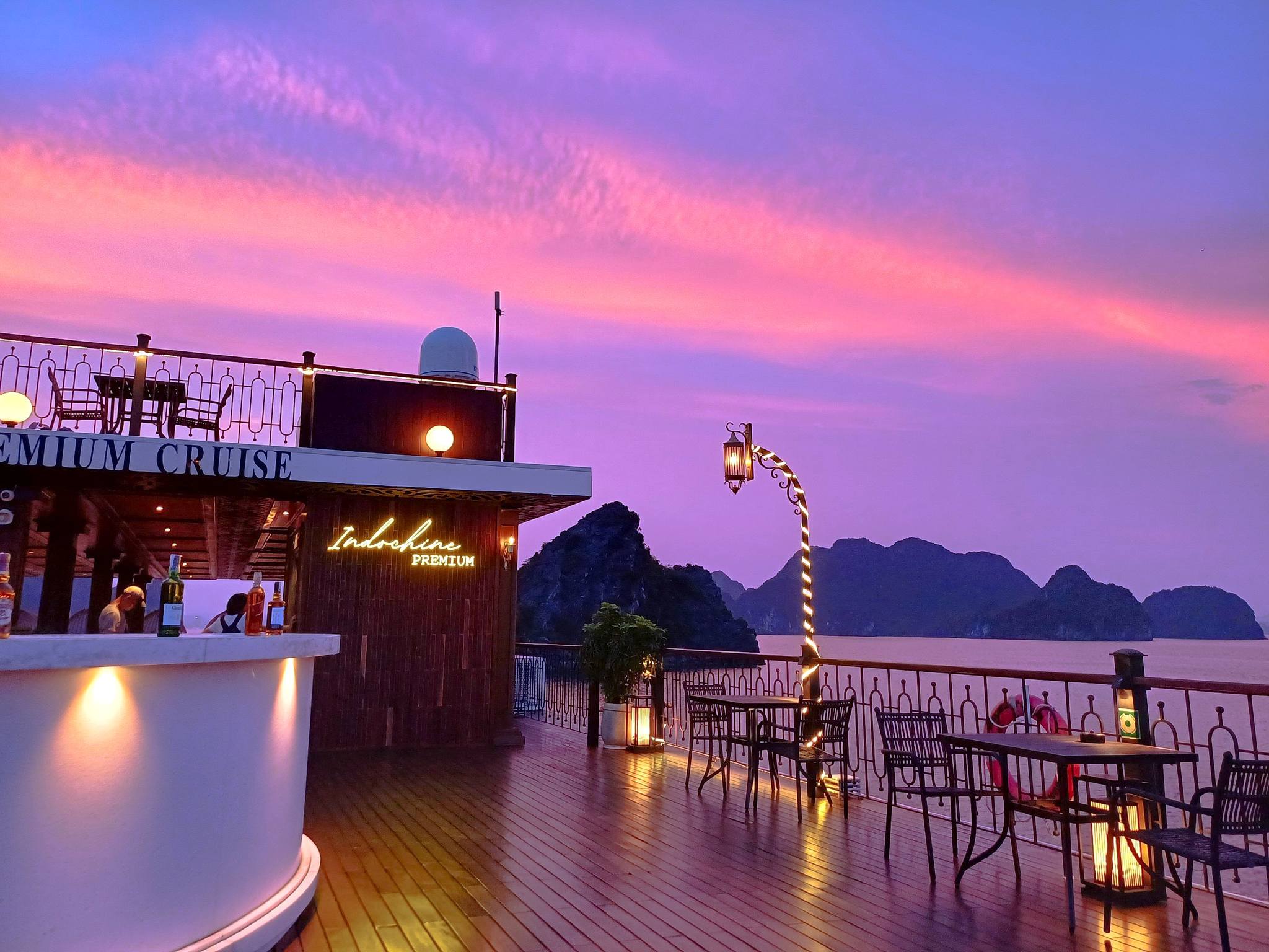 Du Thuyền Indochine Premium