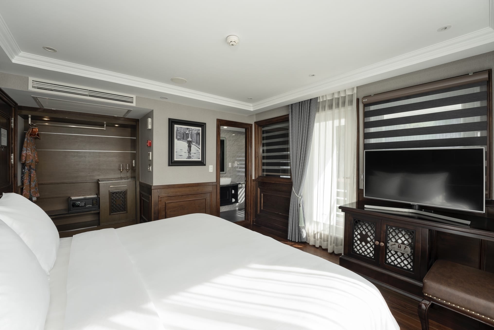 Executive Ambassador Balcony