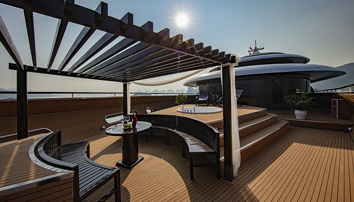 Du thuyền Scarlet Pearl