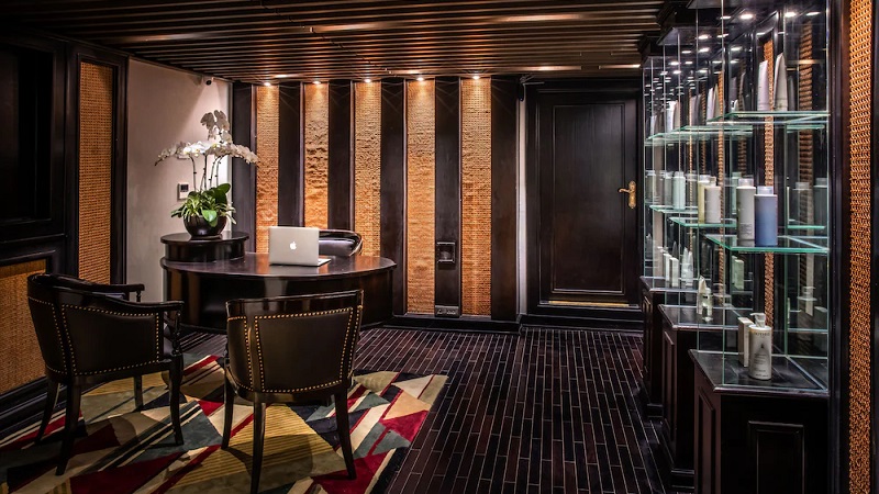 Du thuyền Ambassador Hạ Long