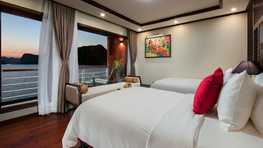 Du thuyền Heritage