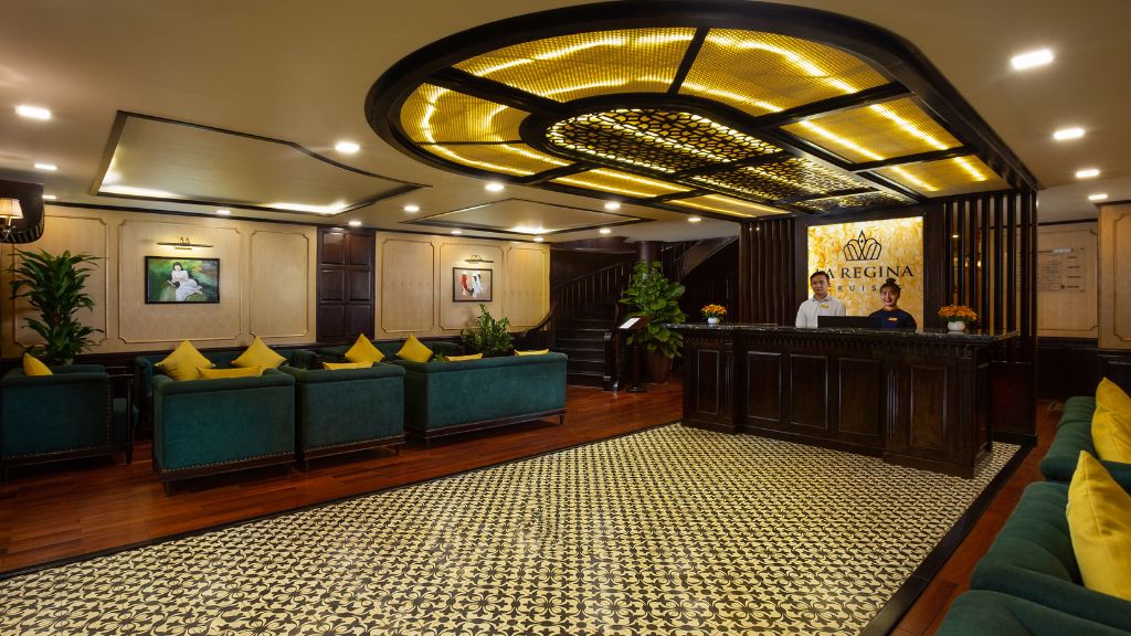 Du thuyền La Regina Legend