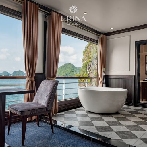 Erina Honeymoon Suite