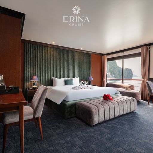 Erina Honeymoon Suite