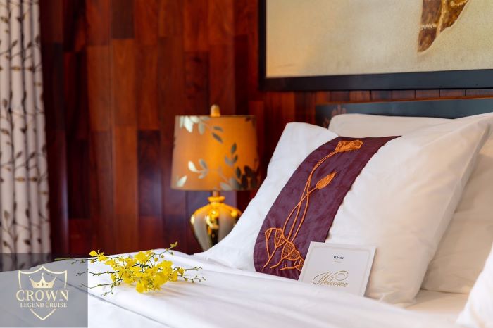 Du thuyền Amanda Premium