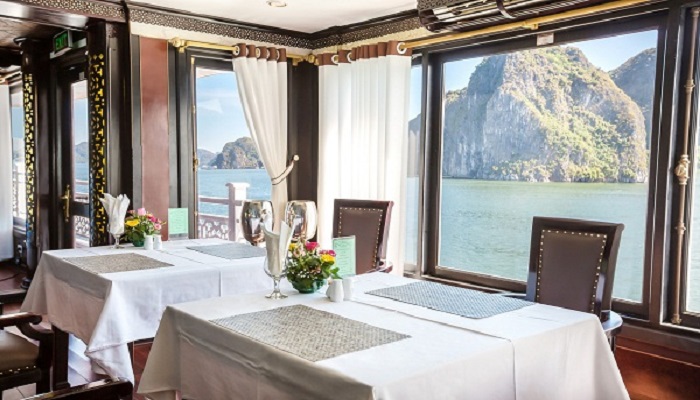 Du thuyền Starlight Hạ Long