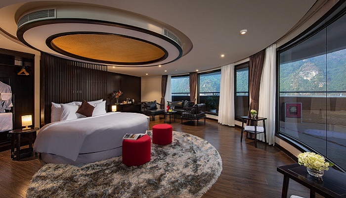 Du thuyền Scarlet Pearl