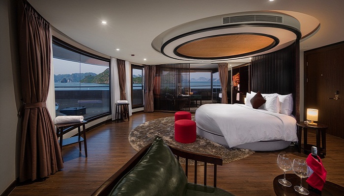 Du thuyền Scarlet Pearl