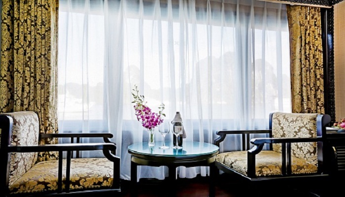 Du thuyền Starlight Hạ Long