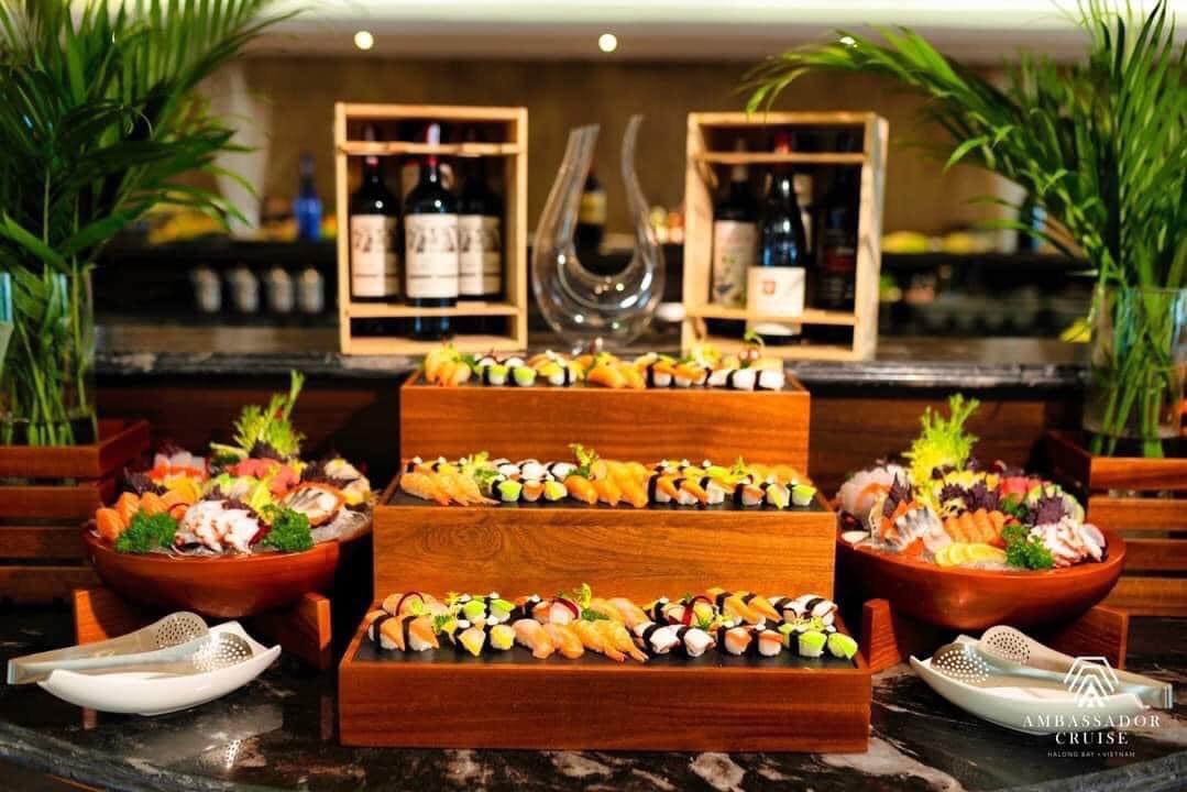 Du thuyền Ambassador Daily