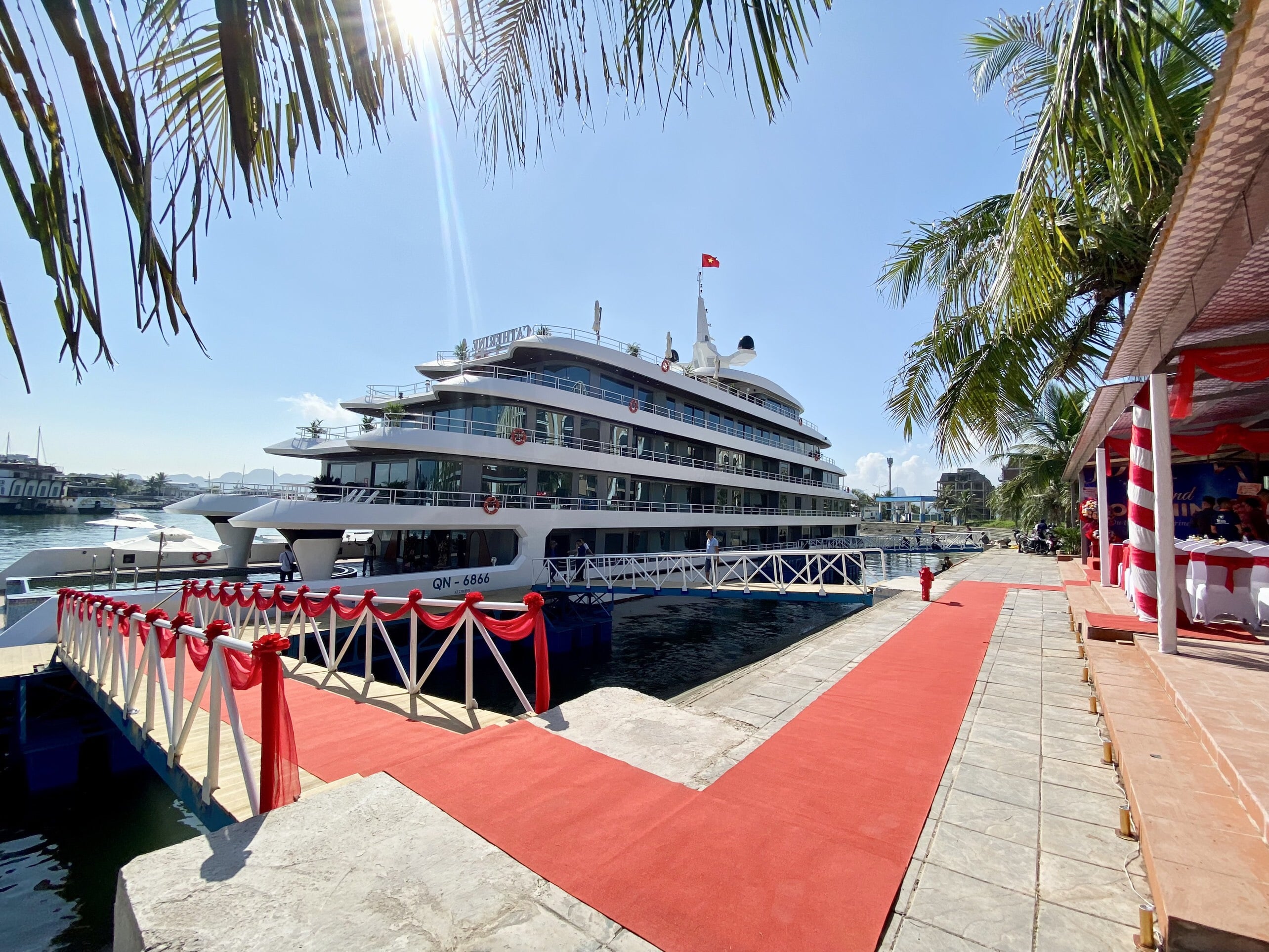 Du Thuyền Catherine