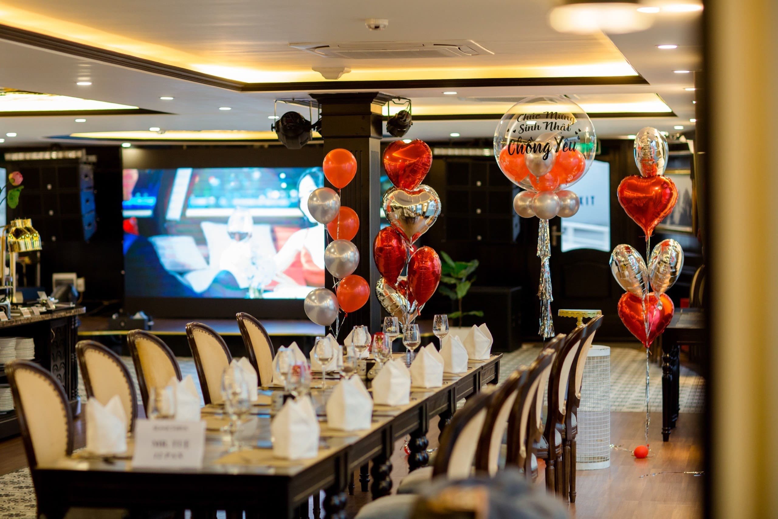 Du thuyền Sea Octupus