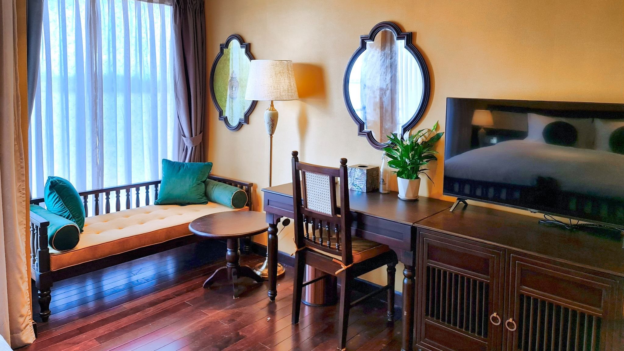 Du Thuyền Indochine Premium