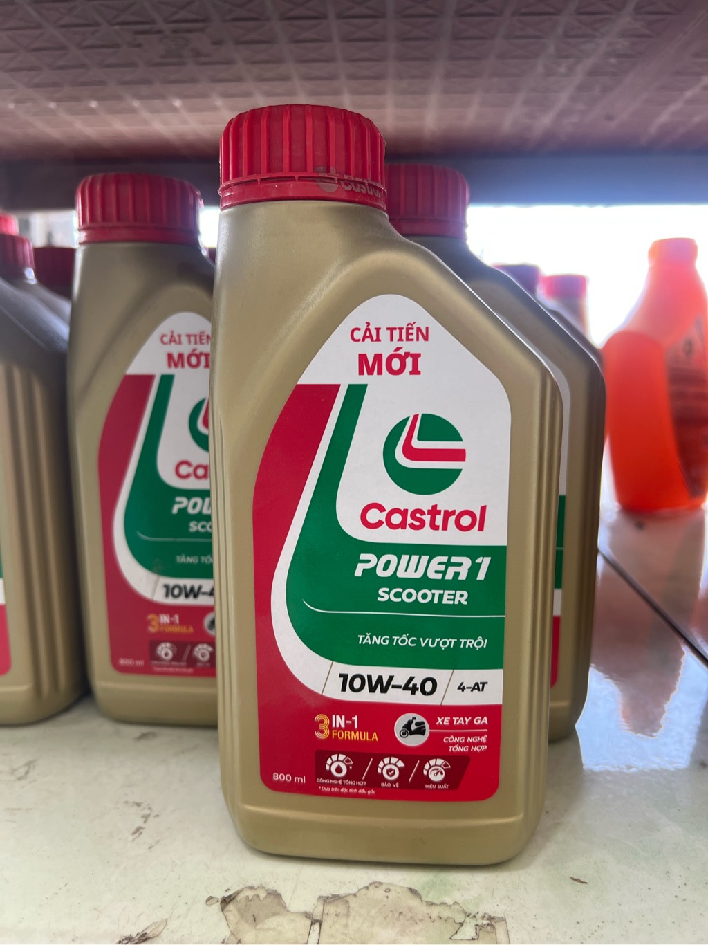 Nhớt Castrol Power1 tay ga