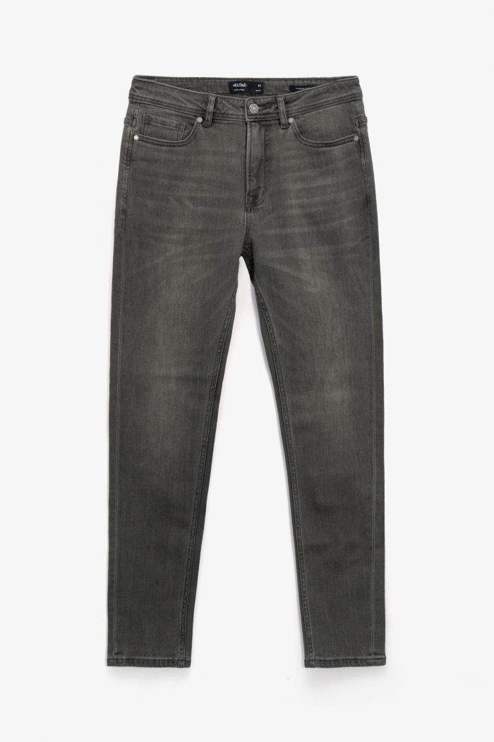 Quần Jean Nam Trơn Form Slim