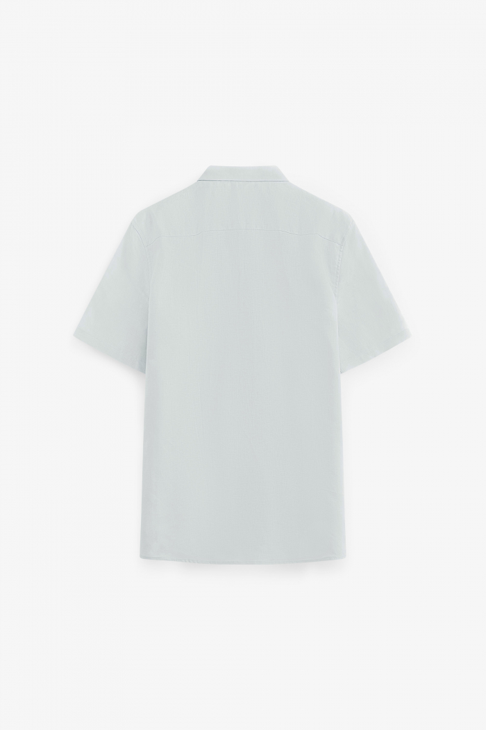 Áo Sơ Mi Nam Tay Ngắn Linen Xếp Ly Trước Form Fitted