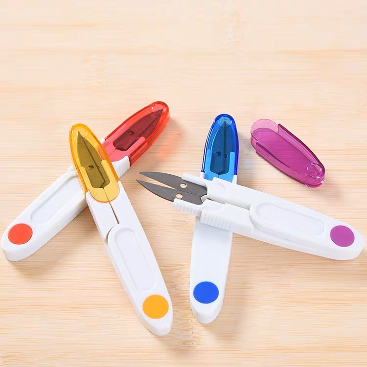Kéo bấm có nắp đậy