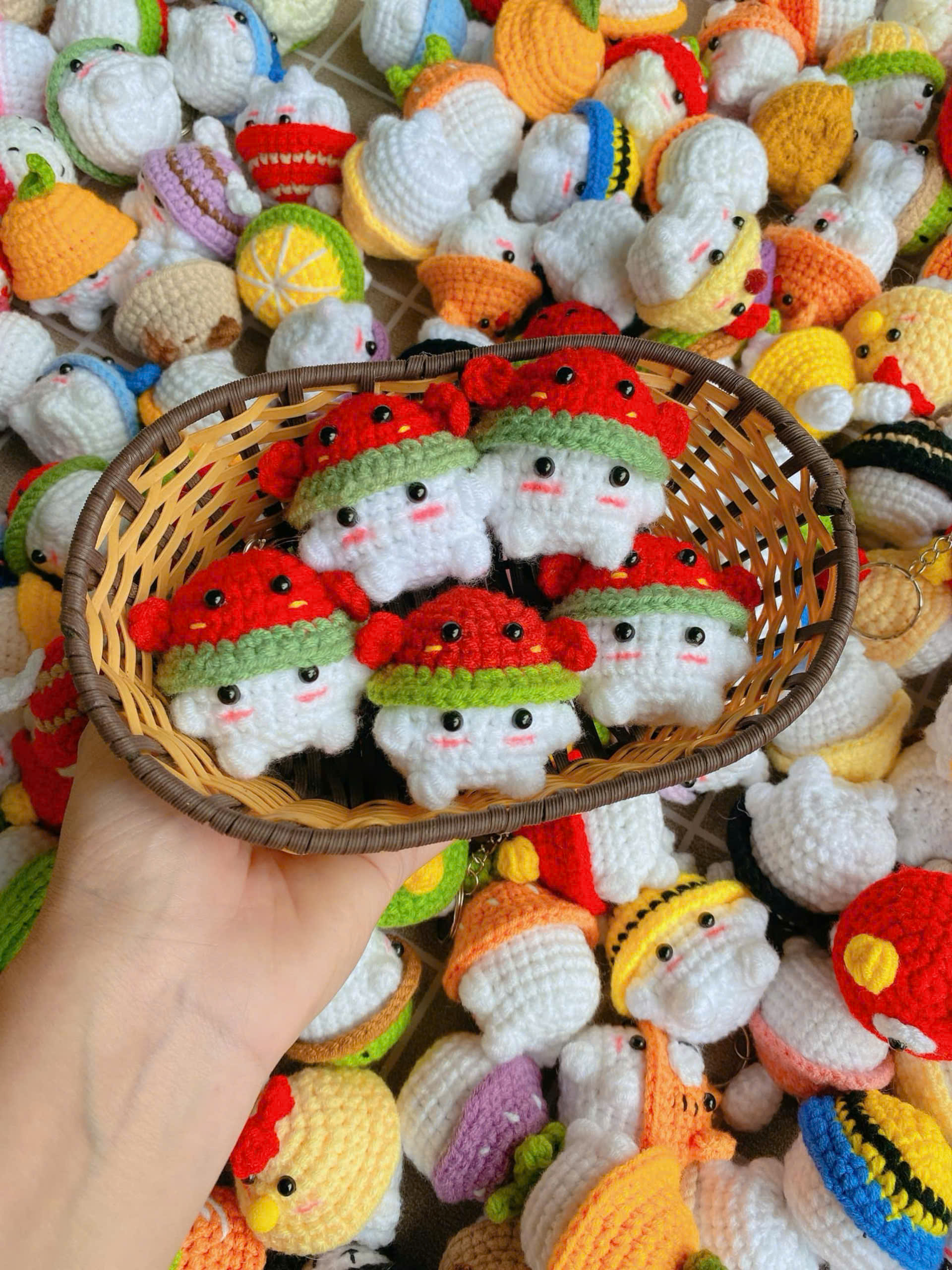 Móc khóa bé nấm handmade