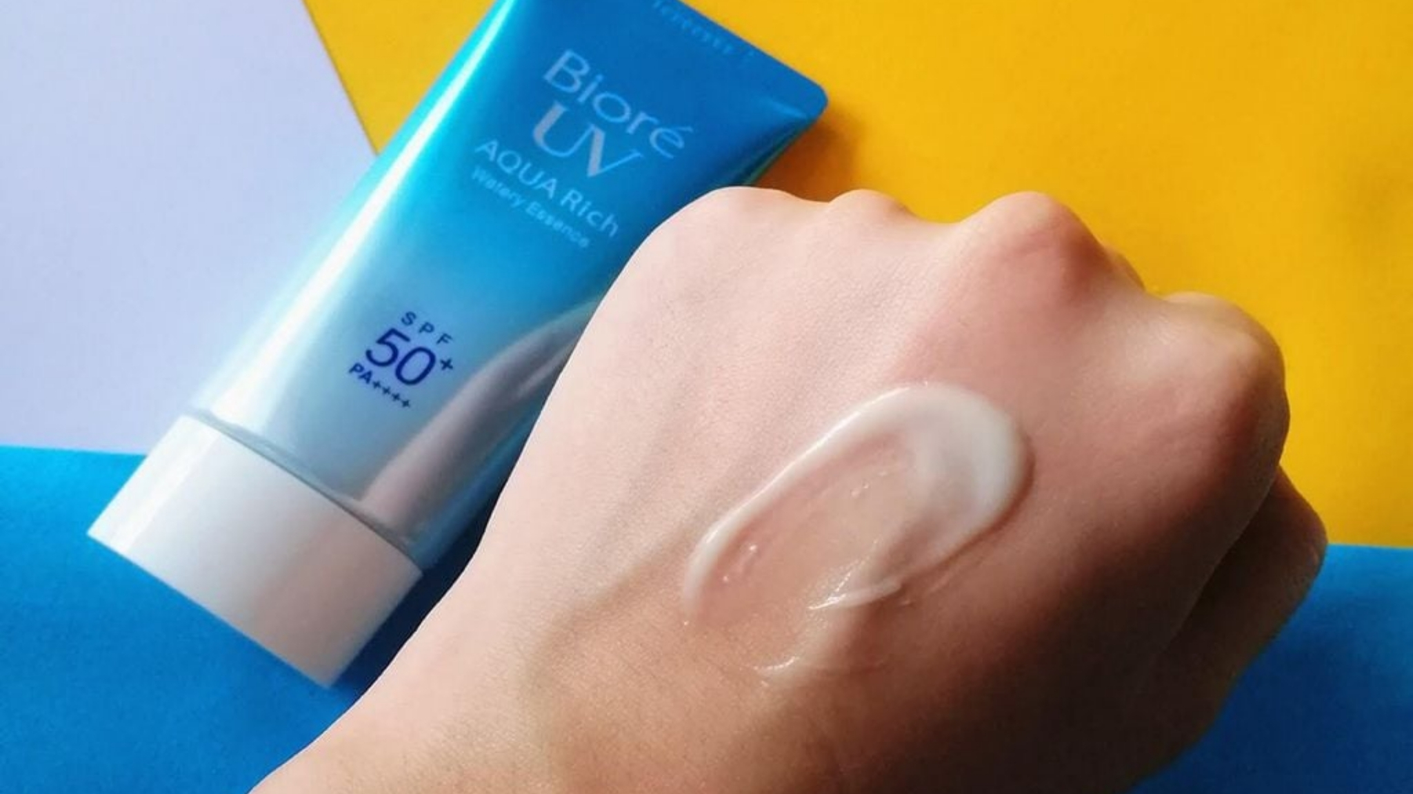 Kem chống nắng của Nhật Biore UV Aqua Rich Watery Essence SPF50+ PA++++