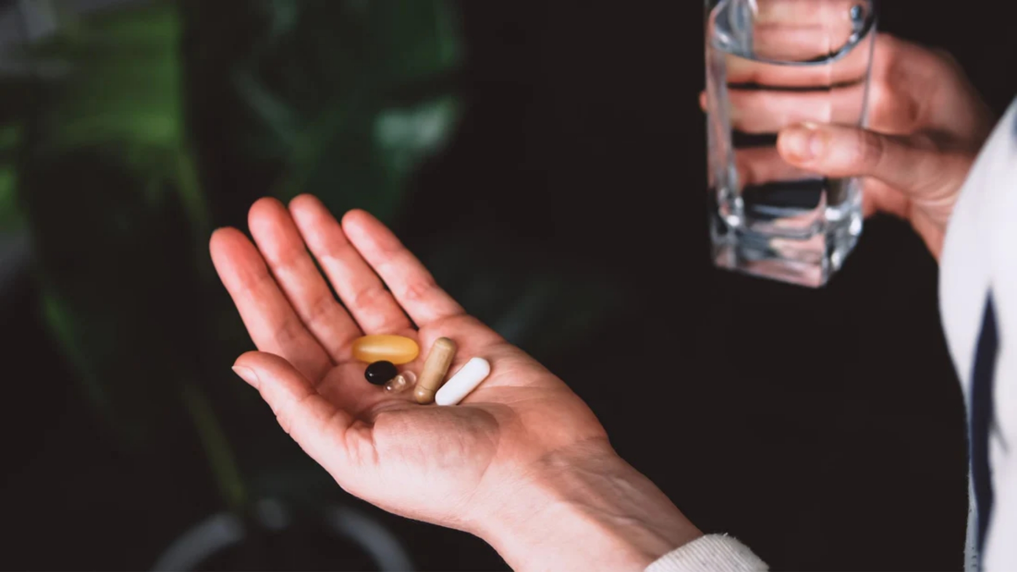 Uống nhiều TPCN có thể trùng lặp thành phần