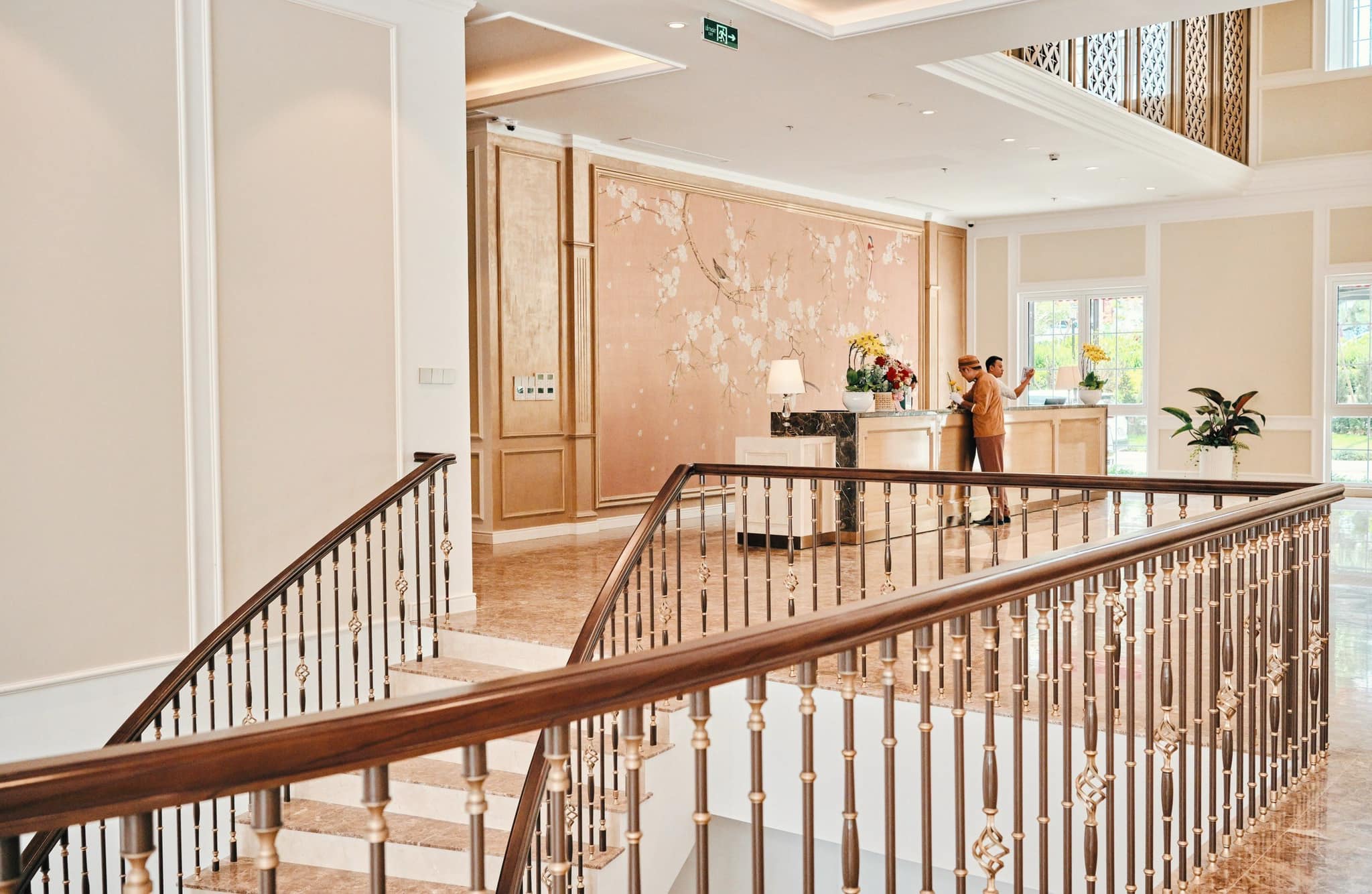 GOLDEN IMPERIAL HOTEL