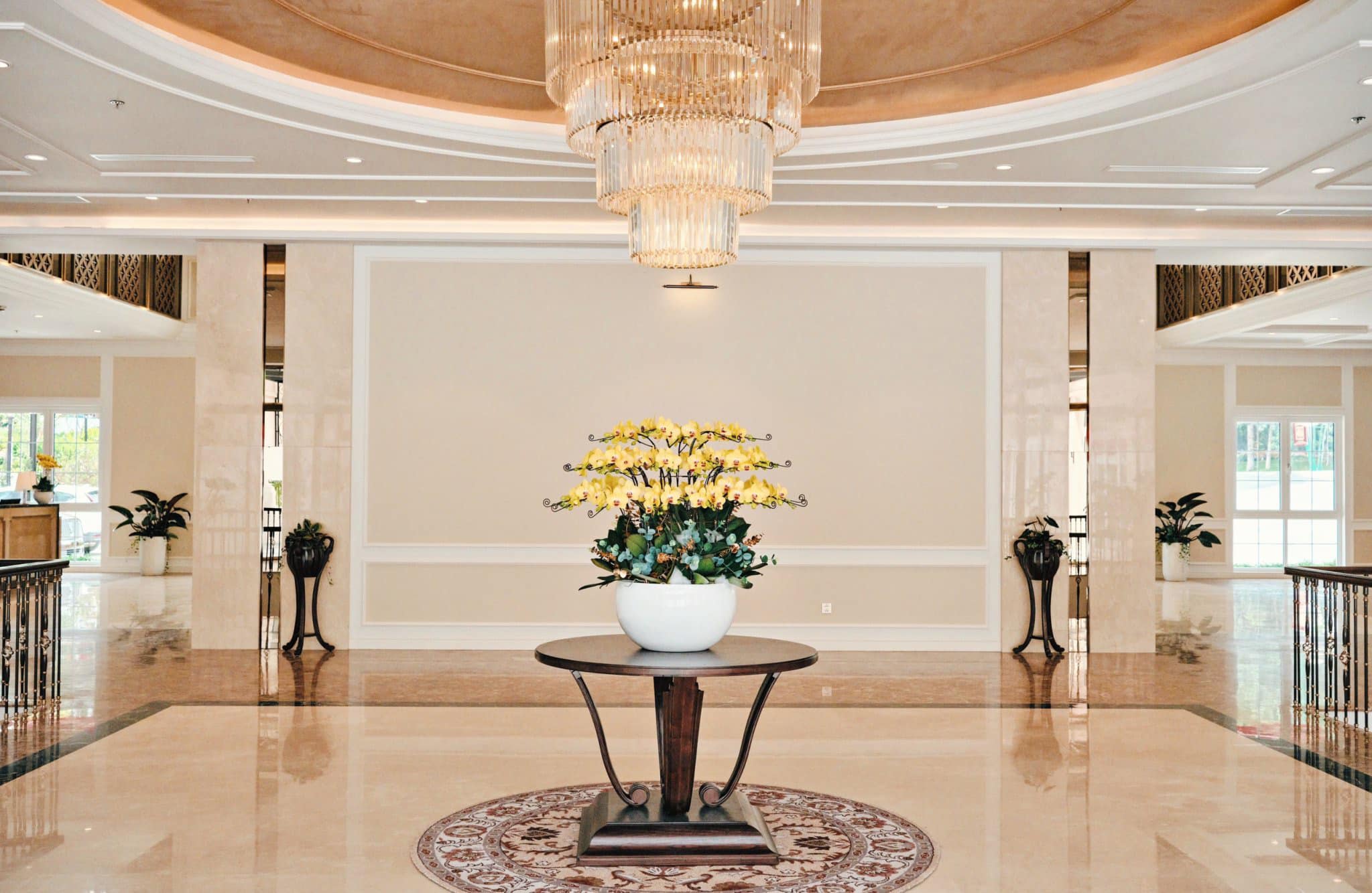GOLDEN IMPERIAL HOTEL