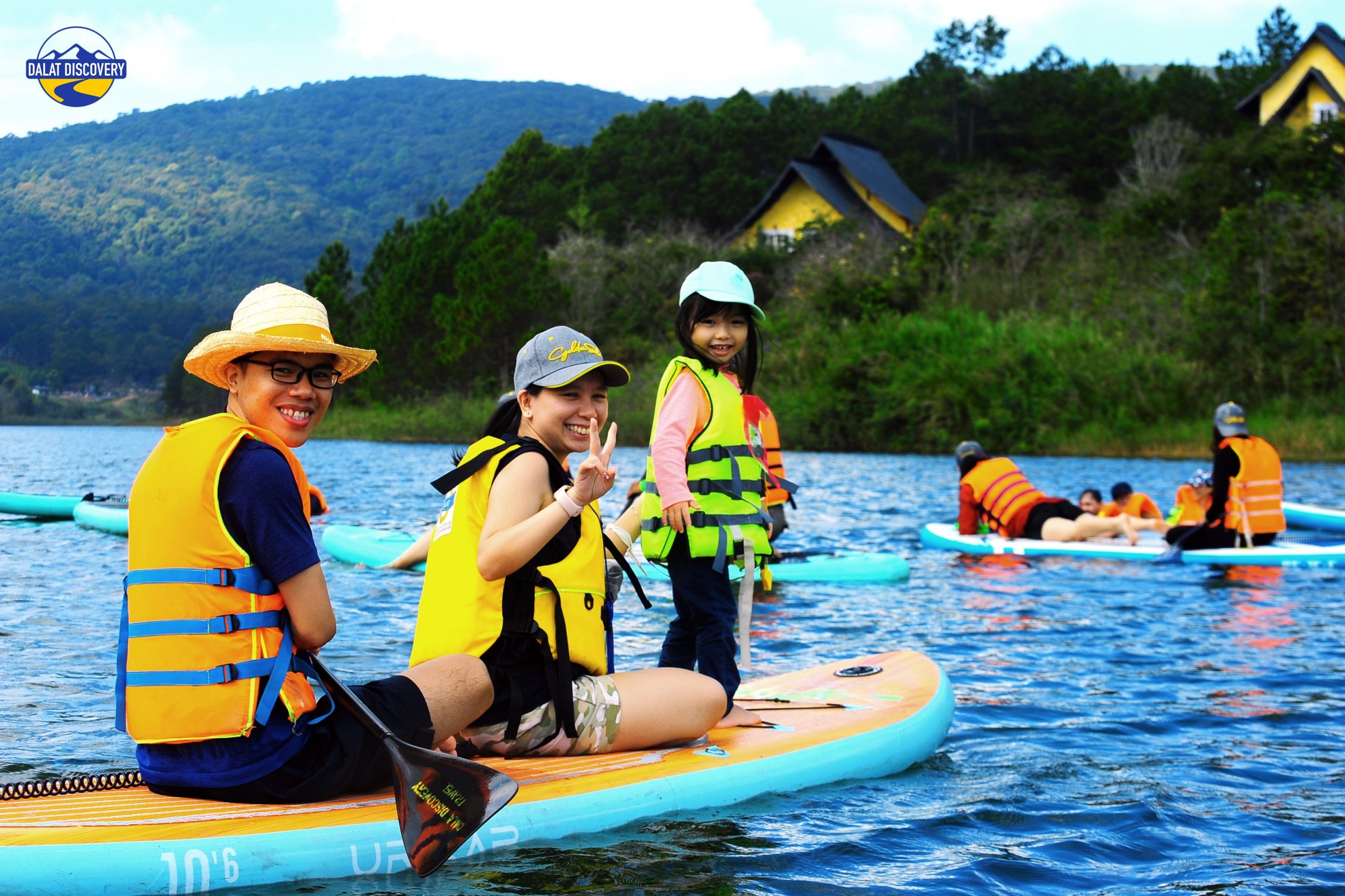 TOUR CHÈO THUYỀN SUP - CẮM TRẠI TẠI HỒ TUYỀN LÂM (2 ngày 1 đêm)