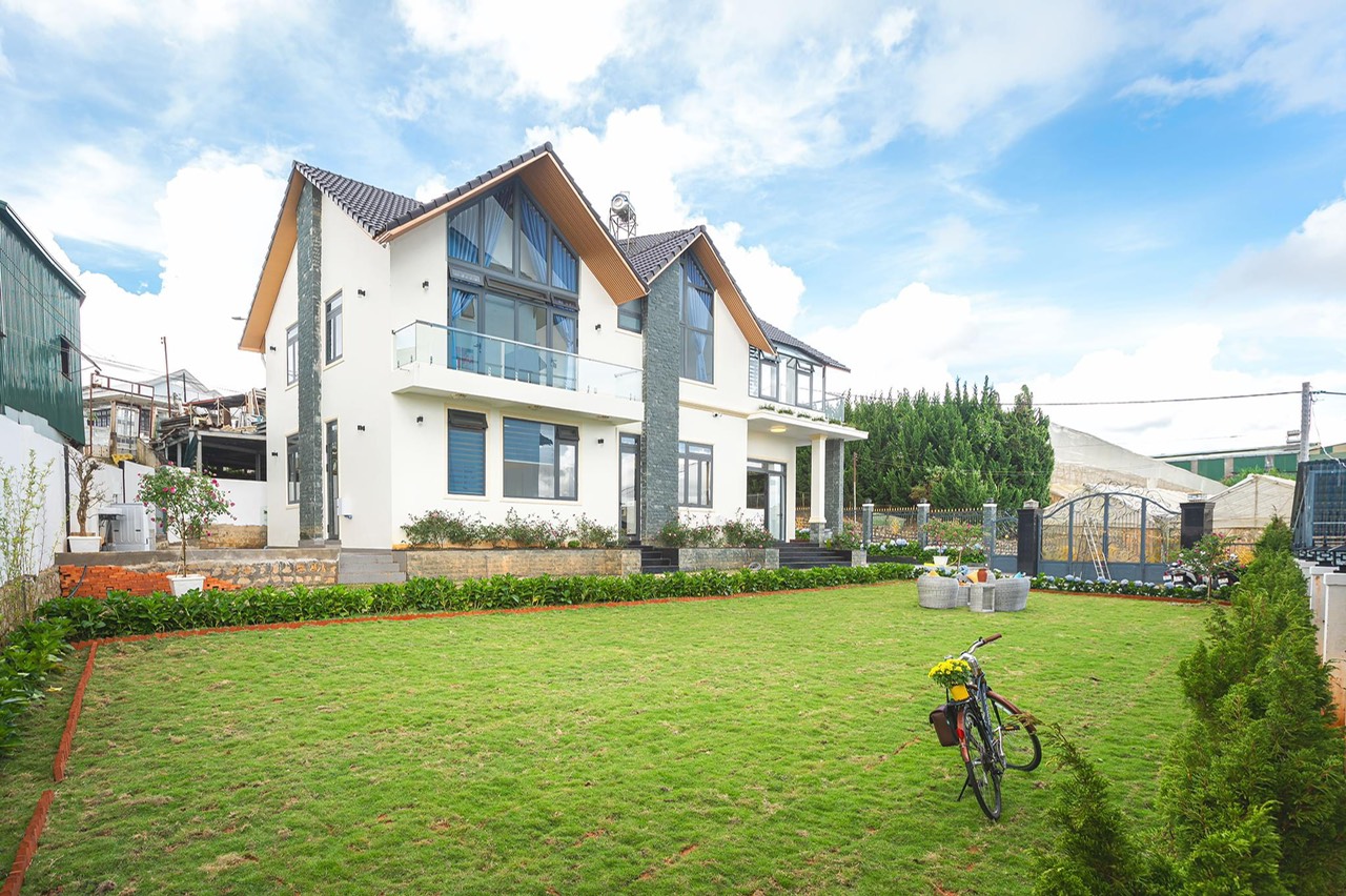 MAI VILLA