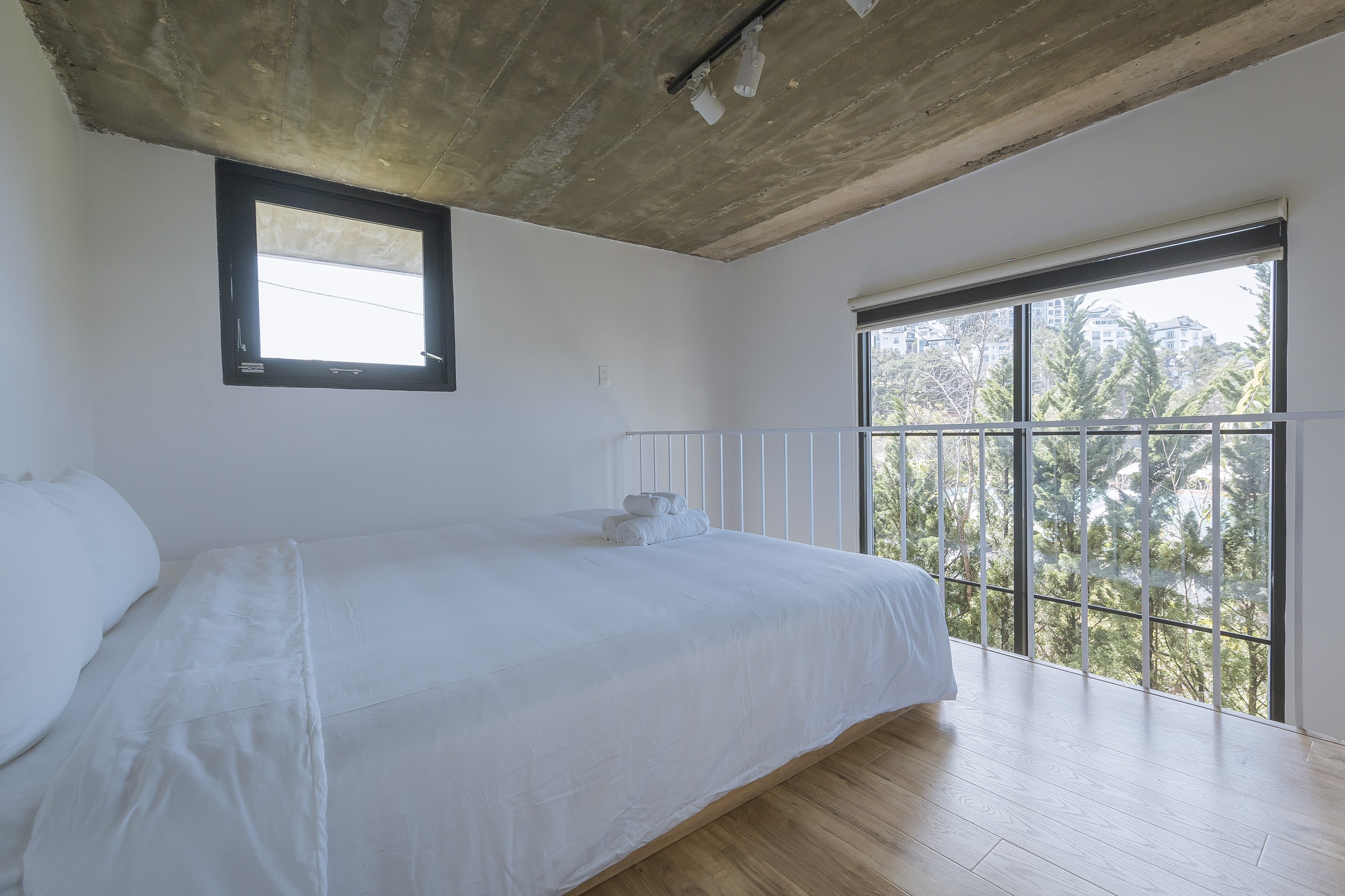 SCENERY VILLA 2