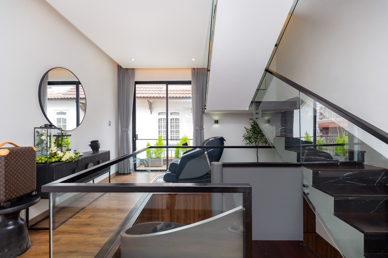 VILLA AB