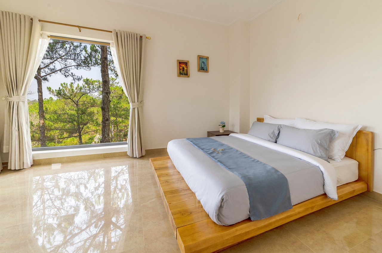 SUNRISE VILLA