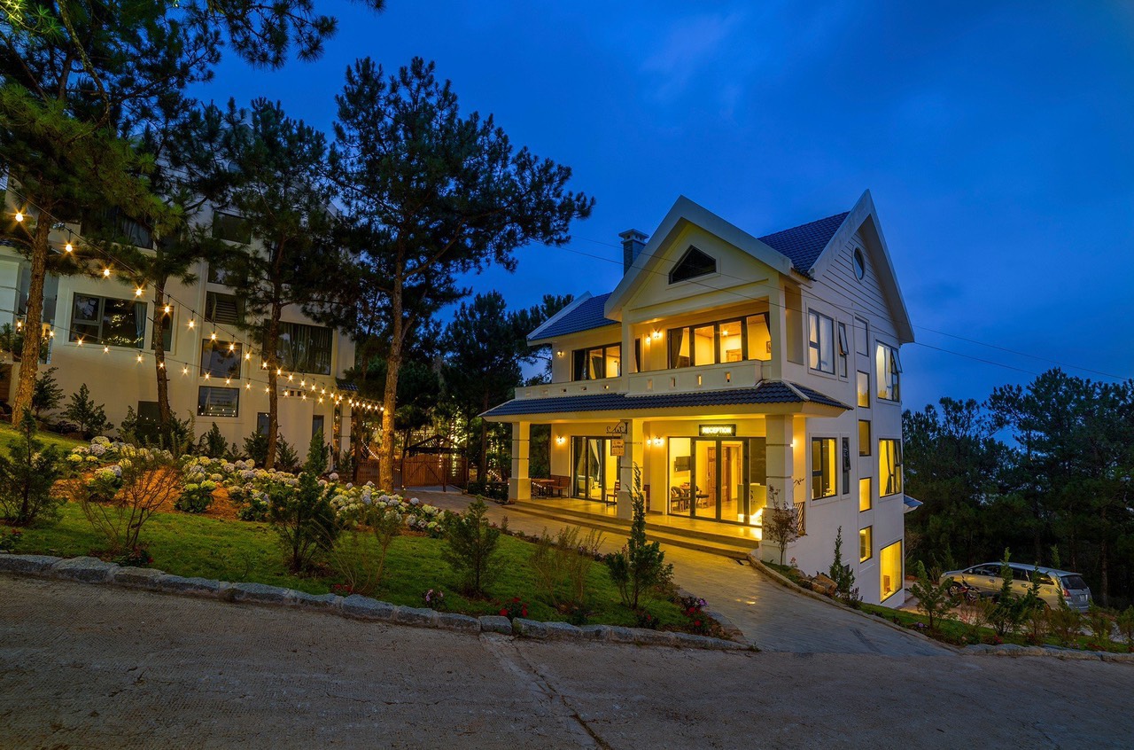 RAINBOW VILLA