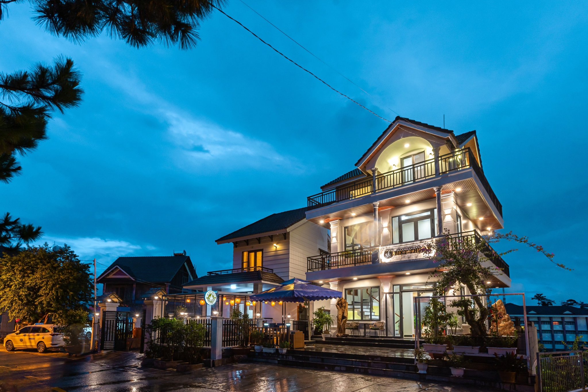 AK VILLA